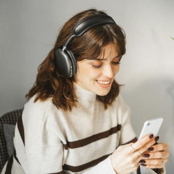 Sesli kitaplarda yapay zekâ seslendirme teknolojileri