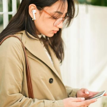 Sesli kitapların yükselişi ve dijital okuma dünyasında yeni bir trend