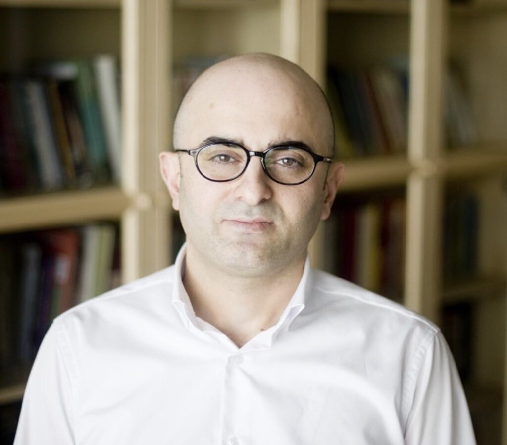 Seval Şahin’le Günün ve Güncelin Edebiyatı’nda konuk Emrah Polat